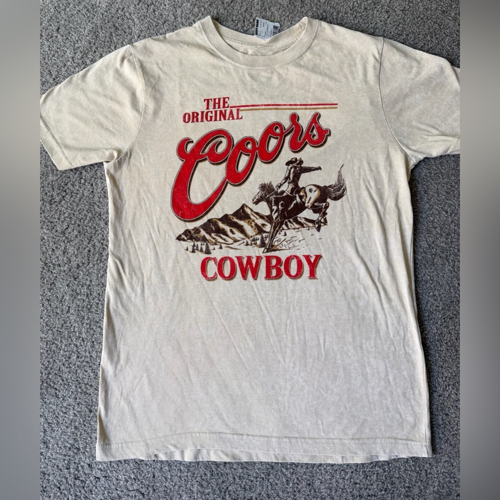 🆕Coors Banquet Cowboy Graphic T-Shirt - Cream Womens Large NEW WITH TAGS
